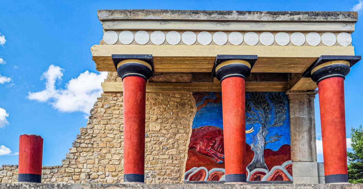 Crete: Knossos Palace and Museum Skip the line Guided tour - Why Knossos makes this an unusually useful Crete day trip