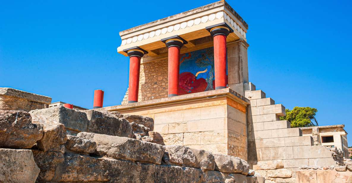 Crete: Knossos Palace, Archaeological Museum & Heraklion - Knossos and the Minoan palace in two hours