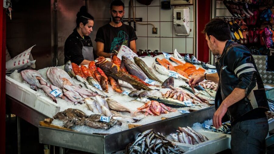 Crete: Knossos Palace, Heraklion City, Market Guided Tour - Patsides Minoan Farm: tastings and plant lessons in a Cretan field setting