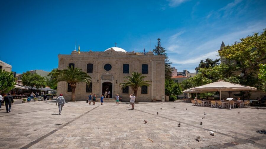 Crete: Knossos Palace, Heraklion City, Market Guided Tour - Who should book this Knossos and Heraklion day trip (and who shouldn’t)