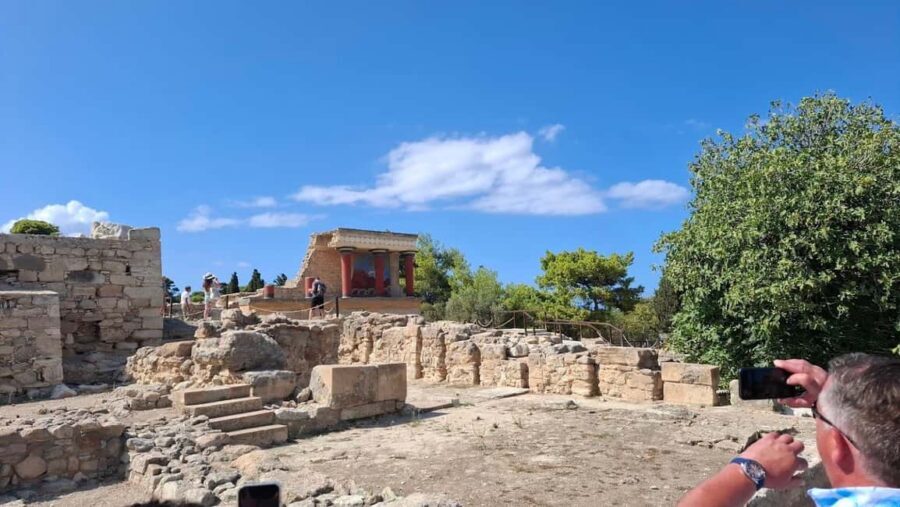 Crete: Knossos Palace, Winery & Olive Oil Tour with Lunch - Price and value: why $123 feels fair (and when it doesn’t)