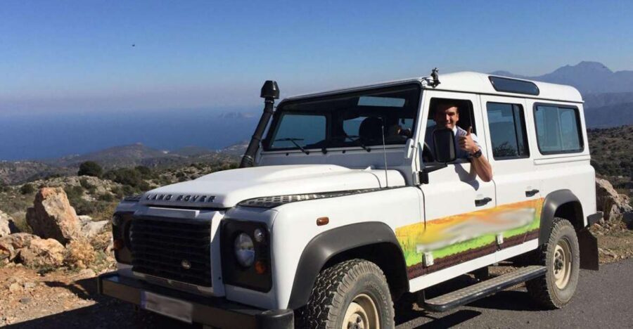 Crete: Land Rover Safari Through the Plateaus - Choosing the Mountain Route: Roads, Passes, and Animal Life