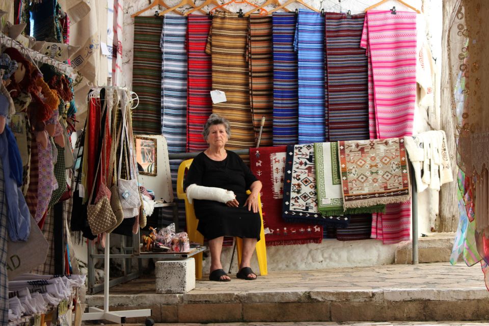Crete: Margarites, Rethymnon, Argyroupoli Full-Day Tour - What the guide adds to a long bus ride