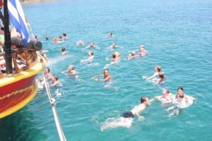 Crete Pirate Ship Cruise with the Black Rose to Stalis and Malia - Meeting Point Timing: Showing Up Smart at 11:00