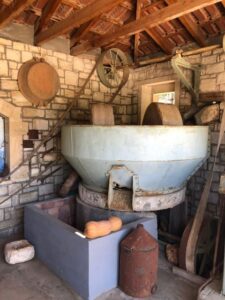 Crete Private Tour: The Secrets of Wine, Olives & Honey - Rethimno pickup and the 4x4 Jeep/SUV ride through the countryside