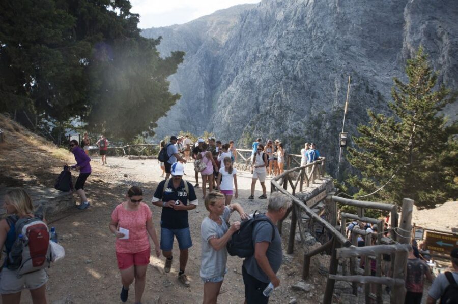 Crete: Samaria Gorge Hike - Pickup, Air-Conditioned Coach, and the “Warm-Up” Stops