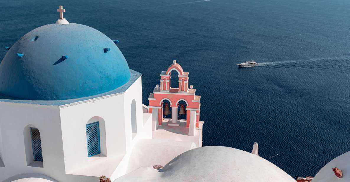 Crete: Santorini 1 Day Cruise - Oia in two hours: famous views and narrow lanes