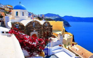 Crete: Santorini Day Trip with Fast Ferry Cruise - Getting There: Morning Pickup, Seajets Kiosk, and the First Hurdle