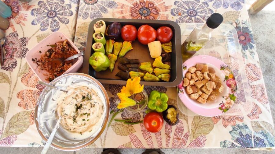 Crete: Sightseeing Day Trip with Cooking Lesson and Lunch - Wood-oven lunch and the Cretan cafeteria moment
