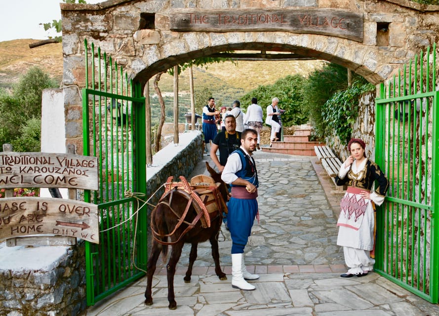 Crete: Traditional Cretan Night: Live Show and Dinner - What $32 really buys you
