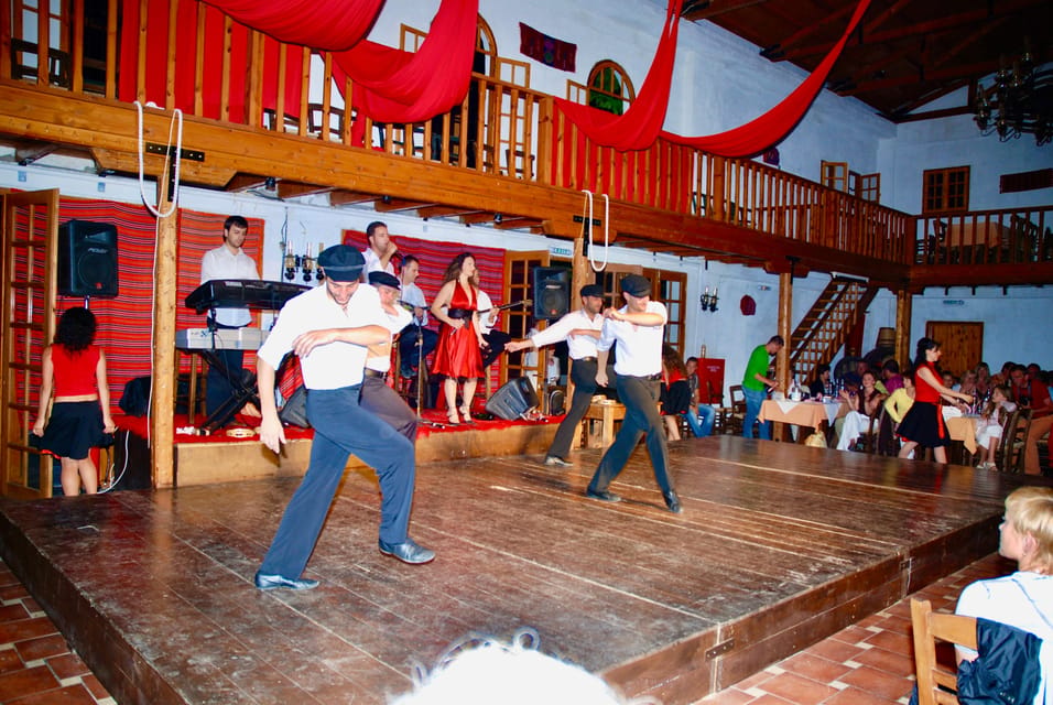 Crete: Traditional Cretan Night: Live Show and Dinner - Who will enjoy this Cretan night