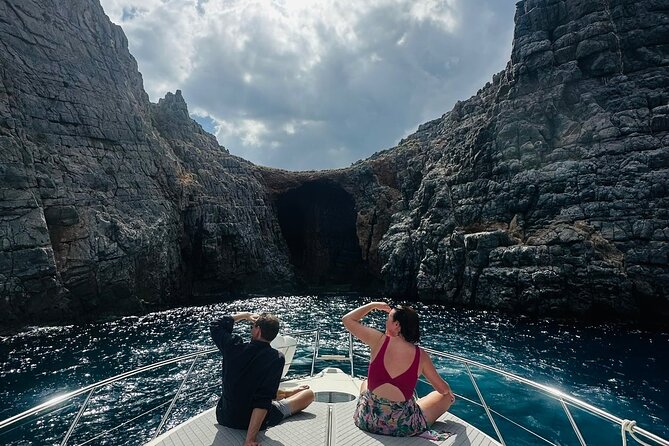 Crete Yacht Cruises 5 Hours Private Guided Cruise in Ag Nikolaos - What to expect from the food and drinks