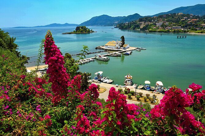 Cruise-Friendly Corfu: Half Day Tour for First Time Visitors - The Liston Promenade and Spianada Square: photo stop with local life