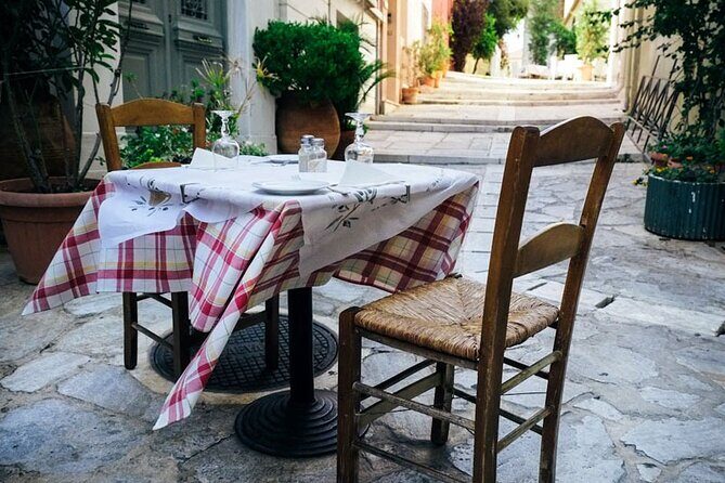 Culinary Backstreets of Plaka - Athens Food Tour - When to Go and Who This Tour Suits Best
