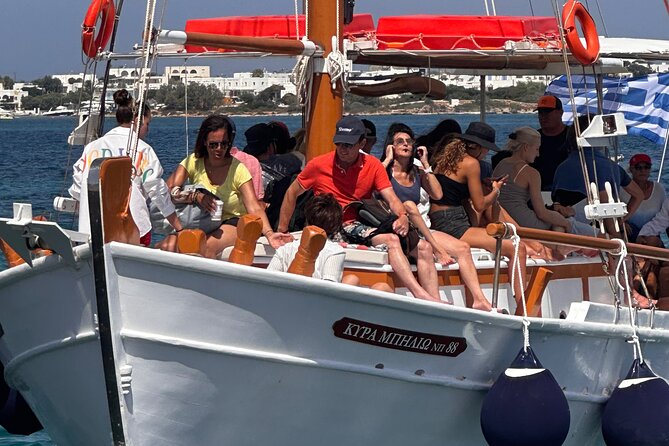 Daily Boat Trip Antiparos & Despotico - Seating, group size, and comfort on board