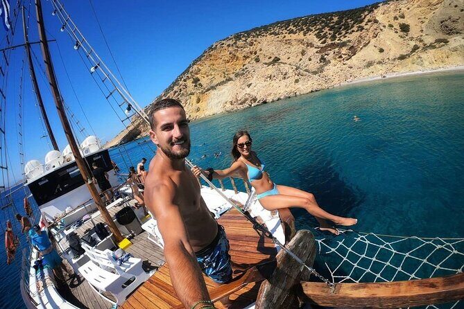 Daily Cruise - Koufonissia & Rina Cave - Ano Koufonissia: golden beach time and village wandering