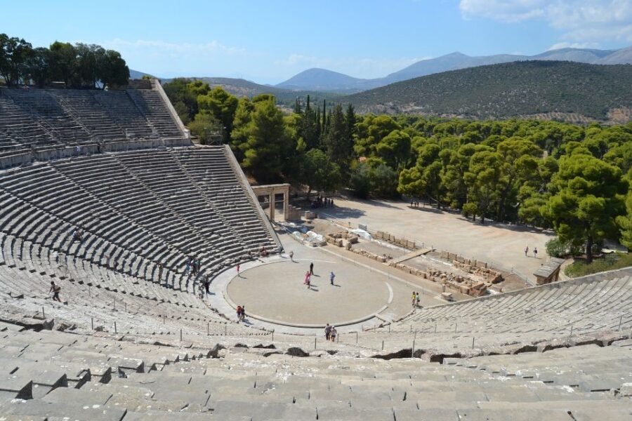 Day Tour to Mycenae and Nafplio with Lunch - Entering Mycenae: Lion Gate, Tomb of Agamemnon, and the Palace area