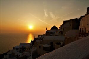 Day Tour to Santorini Island from Heraklion Crete - Sailing time from Heraklion Port to Santorini: what it feels like on the water