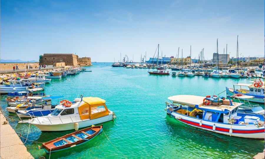 Day Trip To Heraklion City Center & Market & CretAquarium - Heraklion city center stroll: Liberty Square to Daidalou