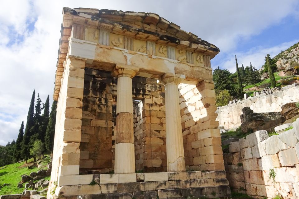 Delphi 2 Day Tour from Athens with Overnight in 4 Star Hotel - Meeting the Charioteer inside Delphi Museum
