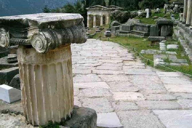 Delphi and Hosios Loukas Monastery Full Day Private Tour - Practical tips: entrances, timing, comfort, and what to pack