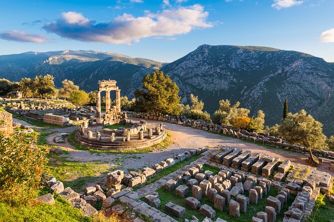 Delphi and Meteora Private Trip From Athens 2days ! - Kamena Vourla gives the return journey a pause
