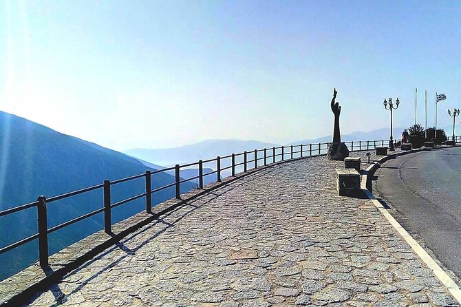 Delphi Arachova & Monast. Hosios Loukas from Athens Private Tour - The Delphi Archaeological Museum in 45 minutes