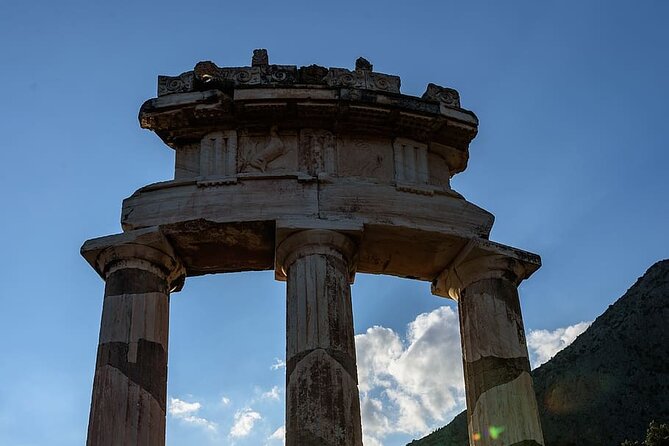 Delphi - Exploring Greece’s Ancient Past - The Delphi museum and its famous figures