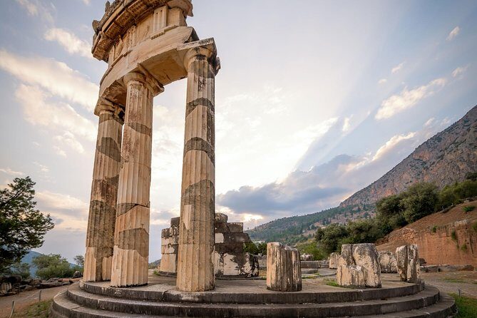 Delphi Full Day Private Trip From Athens With Lunch Overlooking the Sea - Price and value: what you pay for (and what costs extra)