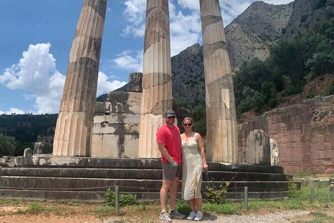 Delphi Private Day Tour from Athens - Arachova Picture Stop: Mountains, Charms, and Quick Breaks