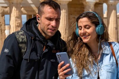 Delphi: Self-guided Audiovisual Tour with 3D Representations - Starting at the Athenian Treasury