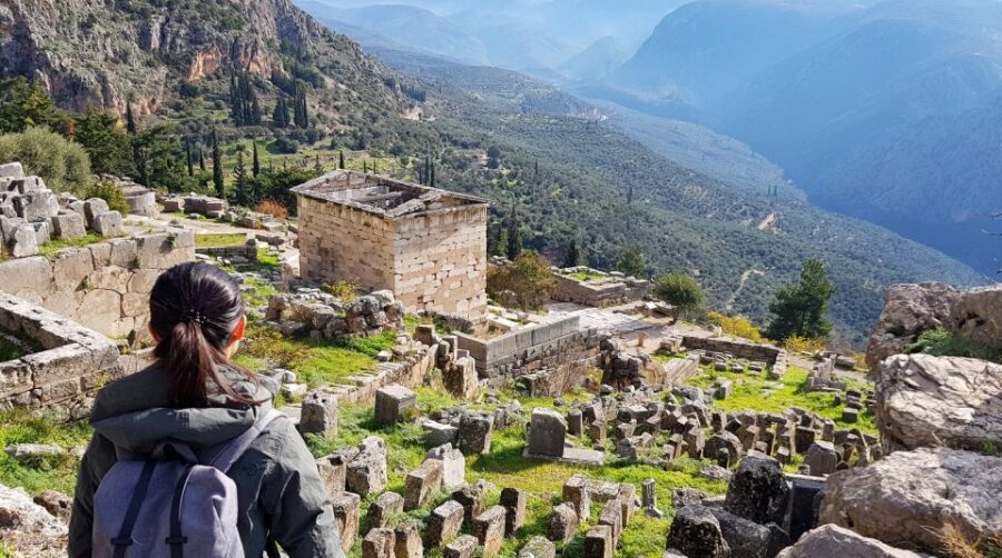 Delphi Site & Museum with Multilingual 3D Audiovisual Tour - Languages and Audio Quality: English to Greek to Italian (and Beyond)
