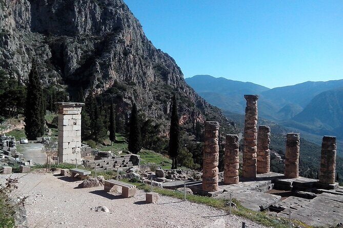 Delphi Skip-The-Line Private Tour with Licensed Guide & Admission - How the route really feels in 1.5 to 2 hours