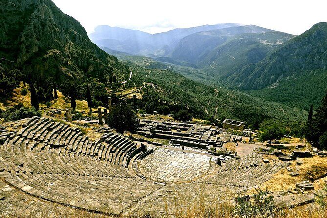 Delphi Skip-The-Line Private Tour with Licensed Guide & Admission - Delphi Archaeological Site: Temple of Apollo and the stories behind the stones