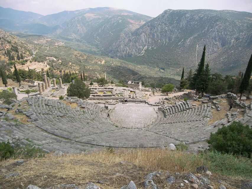 Delphi: Spanish guided one day tour - Price and value: what your $56 really buys