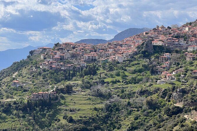 Delphi & Thermopylae Full Day Private Tour from Athens - Price and Value: What You’re Paying For at $338.76 Per Person