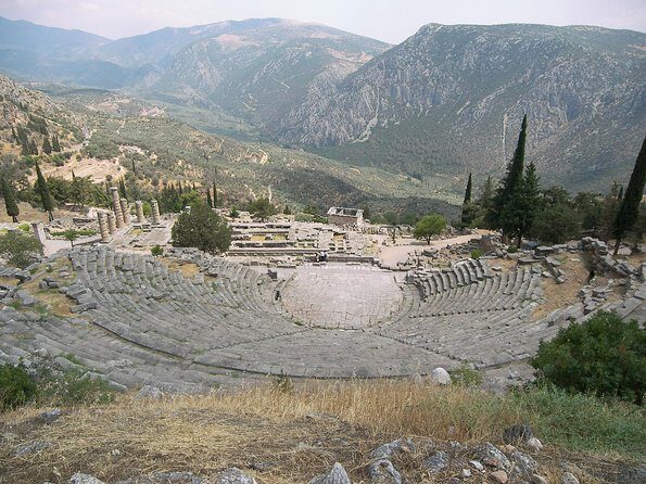Delphi & Thermopylae Full Day Private Tour from Athens - Delphi Museum: Start Inside or You’ll Miss the Meaning