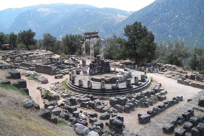 Delphi Tour (Full Day) - Spending two hours at Delphi Ancient Town