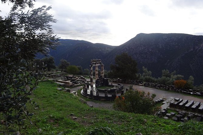 Delphi with Professional English Guide and Transportation - On the Coach: A/C Comfort and Wi-Fi, Plus Restroom Reality