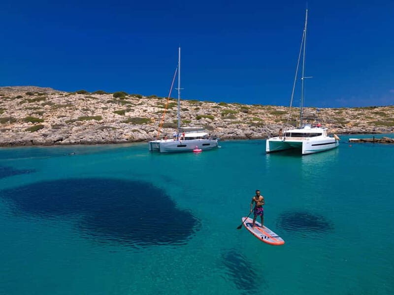 Dia Island Catamaran – Premium Lunch, Open Bar, Small Group - Timing and how the day feels (without feeling rushed)