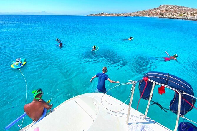 Dia Island Catamaran – Premium Lunch, Open Bar, Small Group - Día Island bay time: swimming, snorkeling, SUP, and even fishing