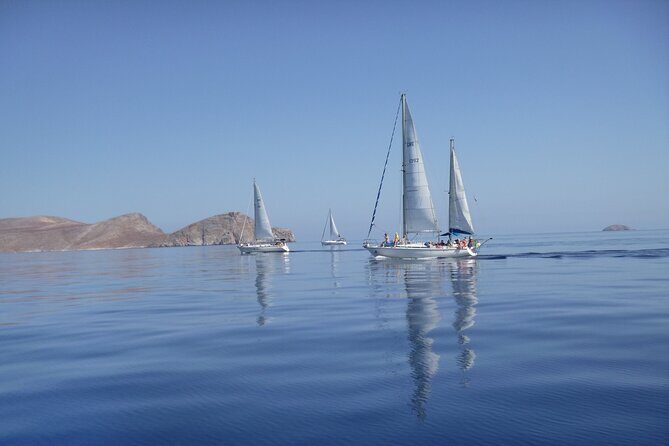 Dia island : Small Group Sailing Trip to Dia Island with Lunch - The 1-hour sailing out of Heraklion: how the trip starts