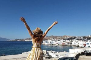 Discover Authentic Mykonos - Getting Around: Pickup, Group Size, and a Realistic Timing Expectation