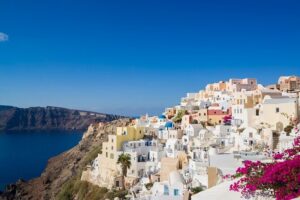 Discover Best Of Santorini with Locals Small Group Half Day Tour - Tour size, pickup, and transport: what you really get for $90.51