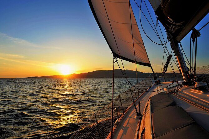 DISCOVER - Iraklia, Schinoussa & Naxos (Shared max 10 People) - Stop 3: Naxos cave time at Rina Bay (a quick, cool finale)
