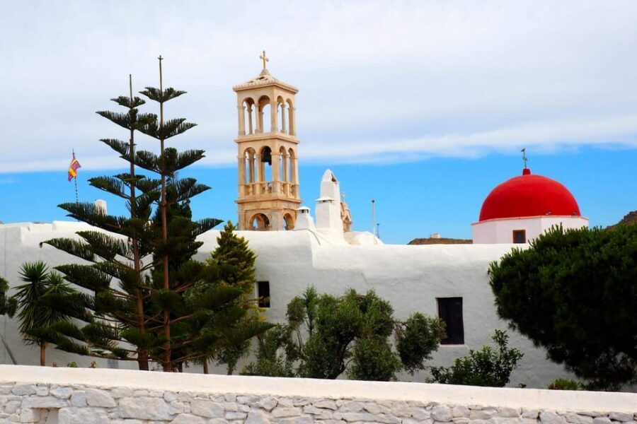 Discover Mykonos Highlights: A 2-Hour Van Adventure - Armenistis Lighthouse: Windy Views and the Best Photo Backdrop