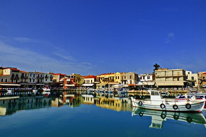 Discover Rethymno, Lake Kournas & the Secrets of Cretan Olive Oil - Lake Kournas, a calm hour by the water