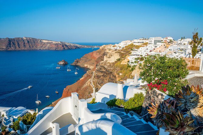 Discover Santorini in a Day- Private Tour 6 hours - The guides and drivers make or break the day