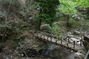 Discover South Crete – Rethymno - Potamon Dam: A Calm 15-Minute Nature Photo Break