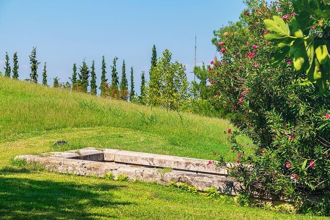 Discover Vergina and Pella: Day Trip to Macedonian Kingdom - Pacing, group size, and how to enjoy it without feeling rushed